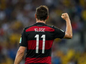 Gleichstand mit Miroslav Klose